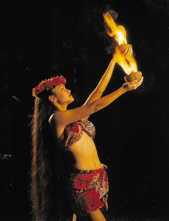 Luau Fire Wahine